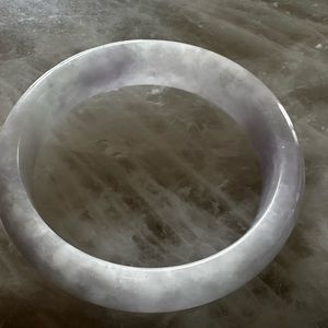 Natural Burmese White w Purple Jade Bangle, Thailand Burma Vintage Neiman Marcus